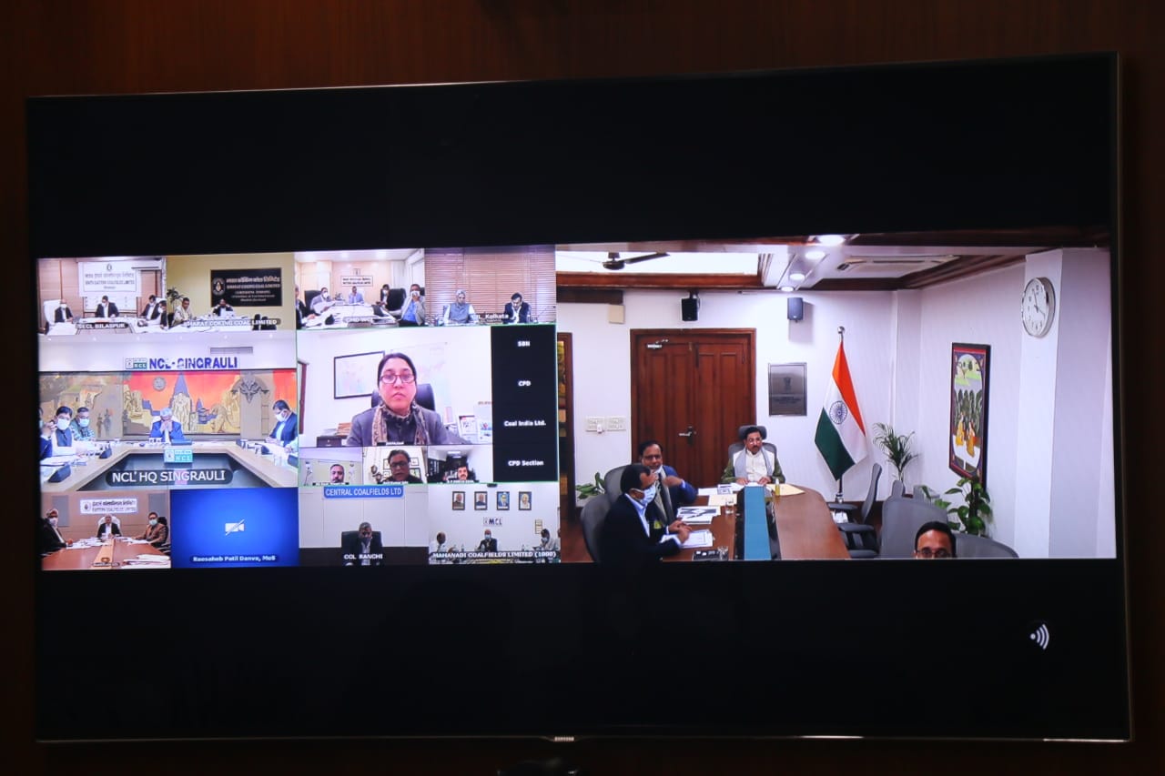 Meeting with Senior Officilas of MoC and CIL